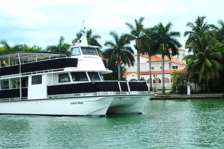 Night Boat Tour Miami - Miami Sightseeing Cruises