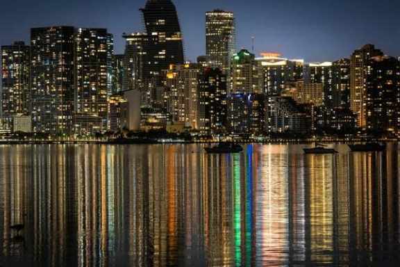 Miami Party Cruise - Miami Sightseeing Cruises